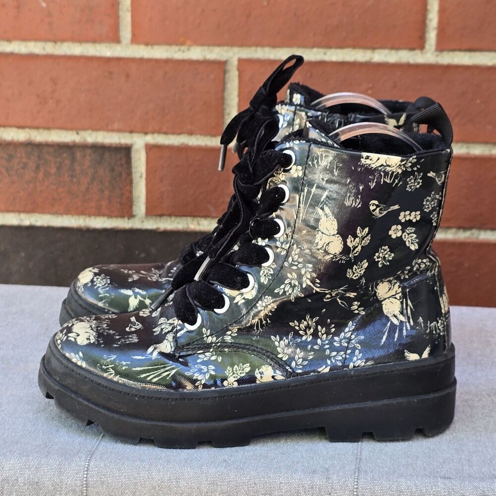 H&M Kids Girls Black Gold Warm Lined Boots Size 1 US EUC Faux Leather